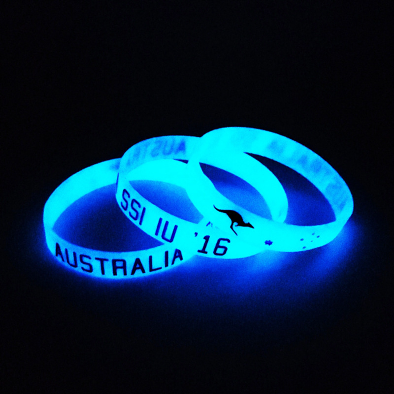 Bracelet publicitaire en silicone phosphorescent